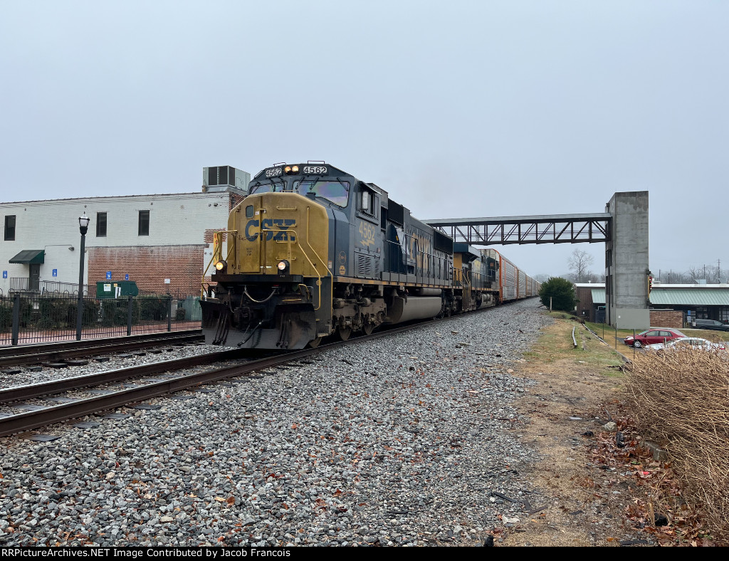 CSX 4562